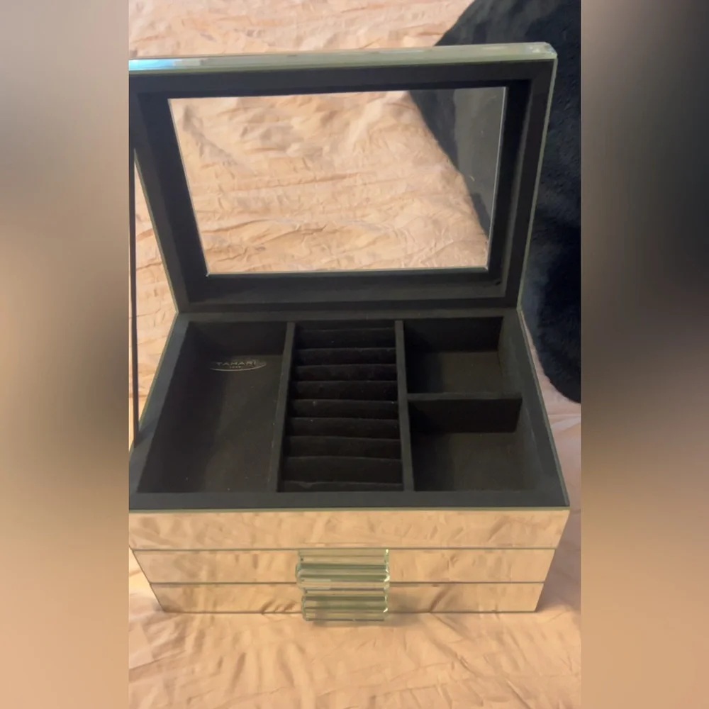 Mirrored Jewelry Box(never used)